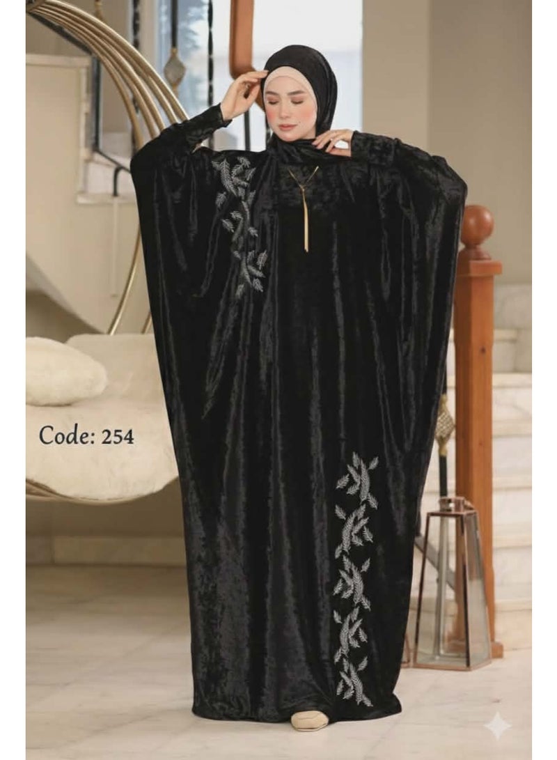 Women's prayer robe – with distinctive and elegant black embroidery - Image 3